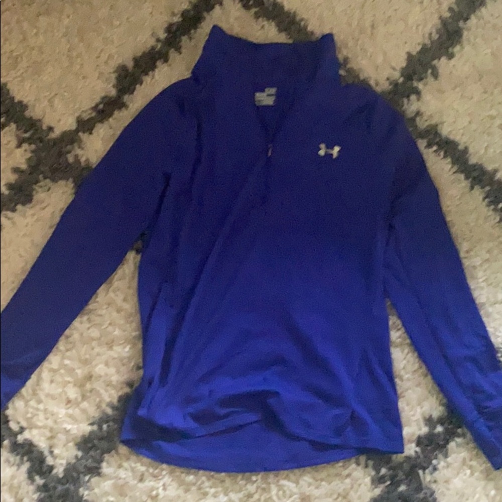 Barely worn under armour 3/4 zip up.